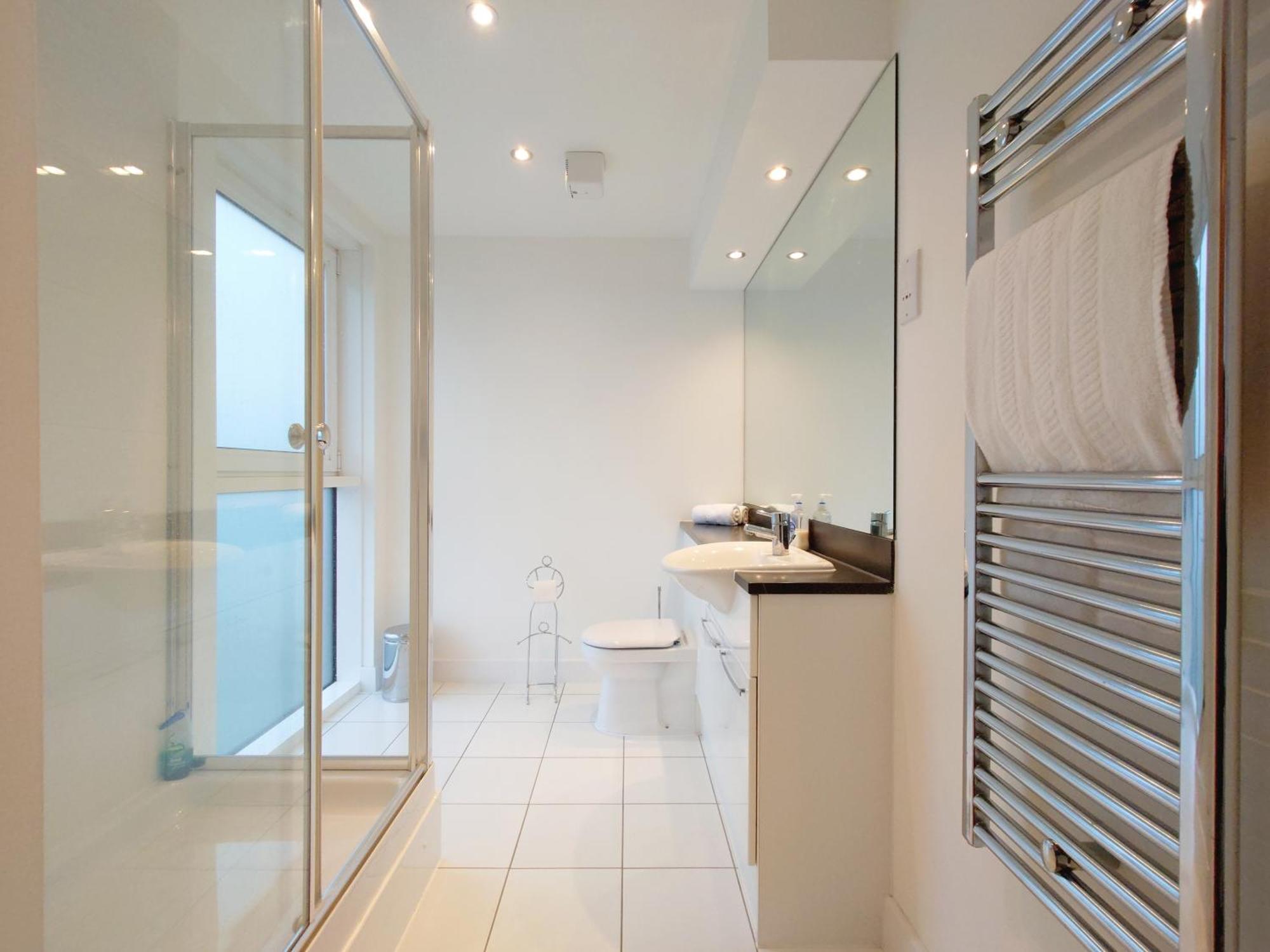 London Excel Stays - Three Bed Serviced Apartment Εξωτερικό φωτογραφία
