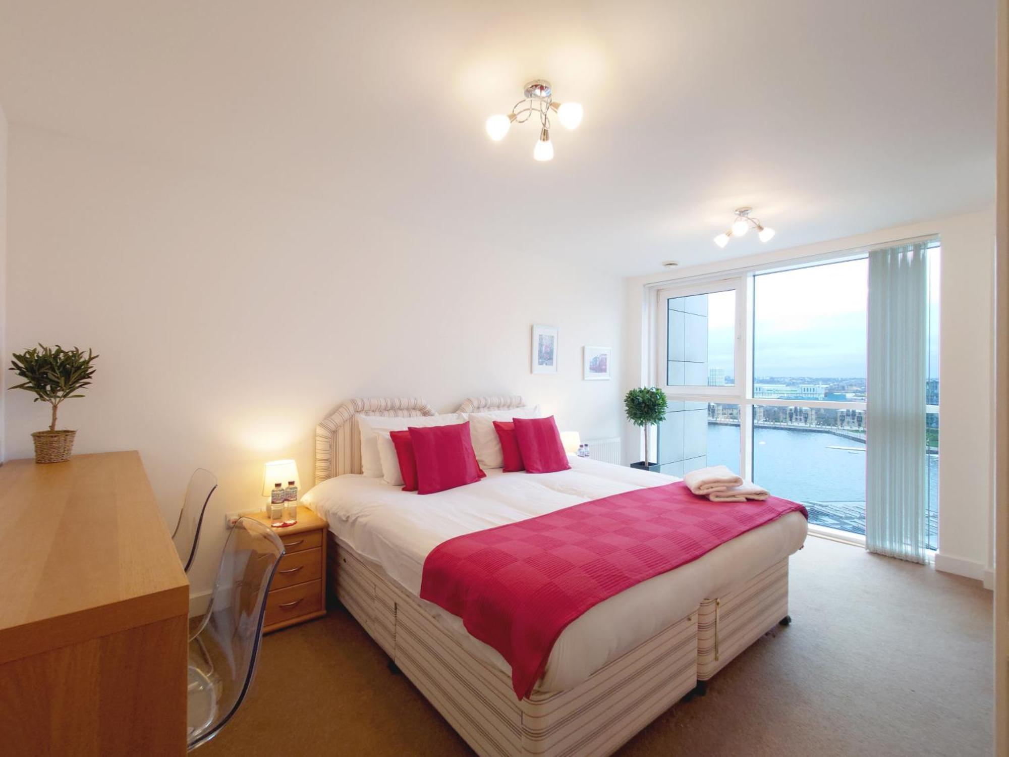 London Excel Stays - Three Bed Serviced Apartment Εξωτερικό φωτογραφία